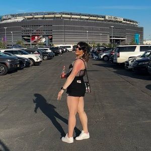 Meet your Posher, Melissa